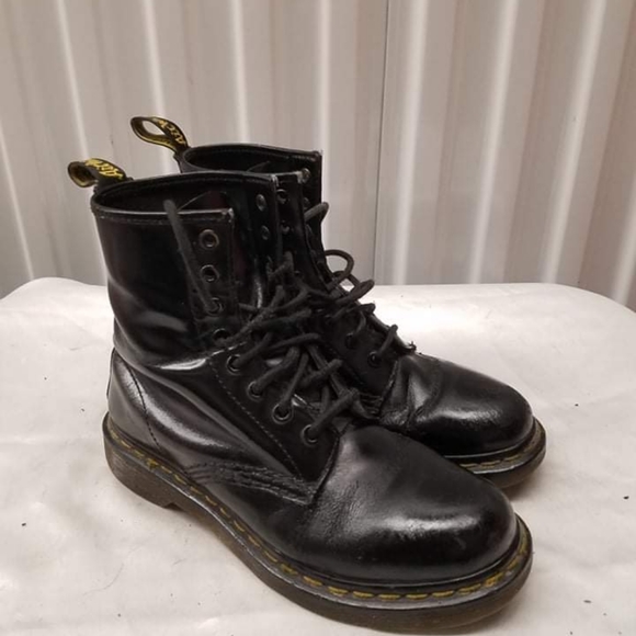 DR MARTENS - Picture 2 of 11